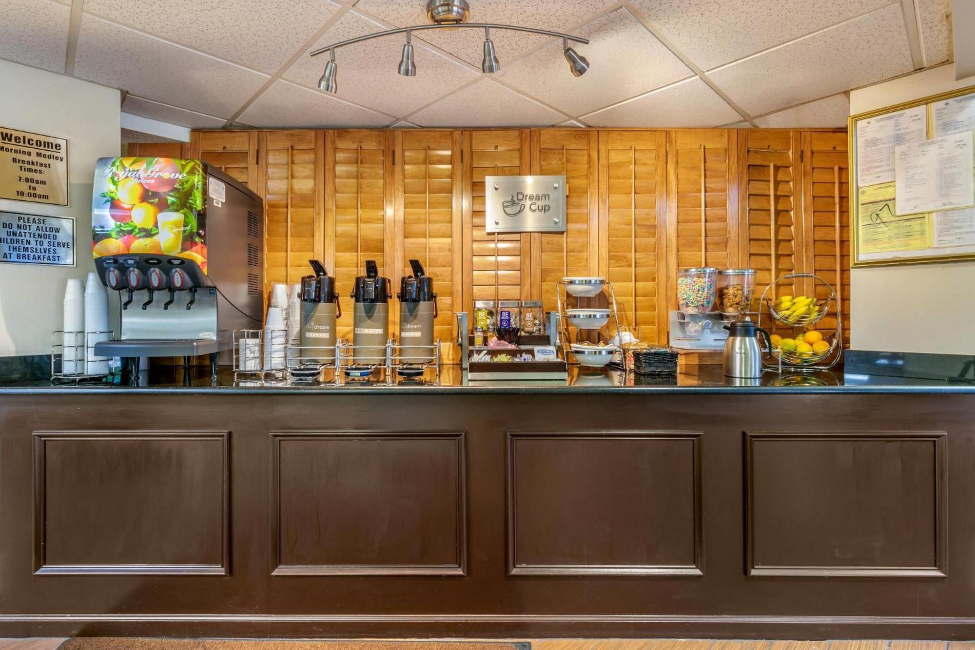 Sleep & Near Sports World Blvd Hotel Gatlinburg